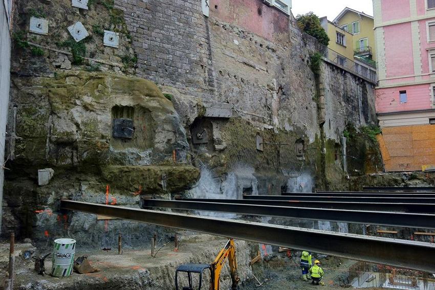 Construction d’un immeuble en centre urbain